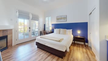 LV007 Freshly Remodeled Downstairs LV Studio — La Quinta, CA — vacation rental