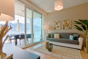 Lake Maggiore apartment with lake views