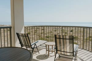 Dune Ridge Hideaway - Oceanfront condo with pool! — Wrightsville Beach, NC — vacation rental