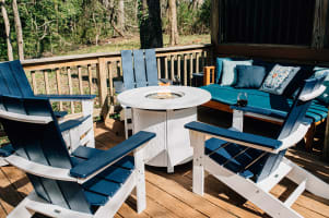 Retreat to Fairytale Cottage with Pool, Kayak — Irvington, VA — vacation rental
