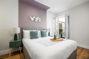 NEW! Stunning 1-bed Apt w/ Balcony & Free Parking