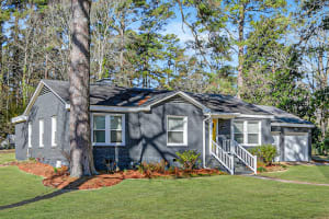 King Beds; Sleeps 8; Game Room; Grill & Patio — Ruston, LA — vacation rental