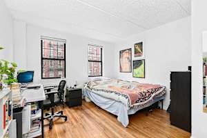 Photo #7 of East Village Townhouse | Charming 3BR in Prime East Village