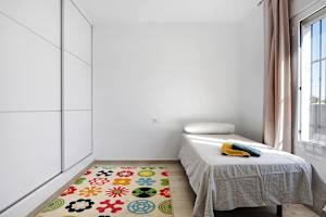 Villa con piscina privada, terraza privada - image 5