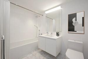 Photo #8 of Embassy I | 21st floor 2BR w/ Doorman, Gym, Pool