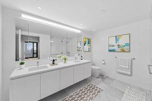 Photo #4 of Embassy II | 24th floor 2BR w/ Doorman, Gym, Pool