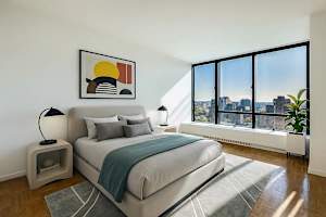 Photo #3 of River Villa | 17th-floor 4BR w/Doorman, Gym, Pool Photo #3 of River Villa | 17th-floor 4BR w/Doorman, Gym, Pool