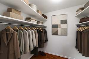 Photo #8 of River Villa | 17th-floor 4BR w/Doorman, Gym, Pool Photo #8 of River Villa | 17th-floor 4BR w/Doorman, Gym, Pool