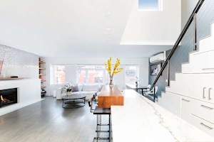 Photo #7 of Thompson PH | Exclusive 2BR Penthouse with Outdoor Space Photo #7 of Thompson PH | Exclusive 2BR Penthouse with Outdoor Space