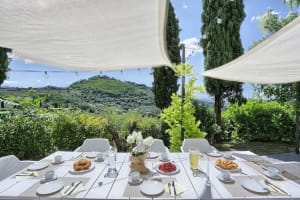 5 bedroom Tuscany villa rental