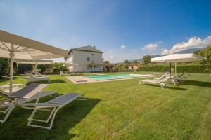 Large Tuscany villa rental