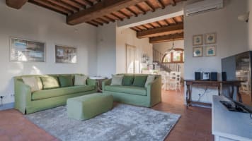 Pisa villa rental