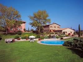 Tuscany apartment with pool