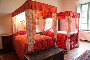 10 bedroom Siena villa rental
