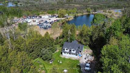 Luxurious Villas — property photograph 2