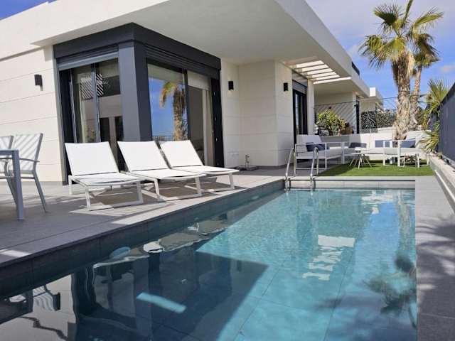Avinguda Balcon de Ponoig 43, 03520 Polop, Spain