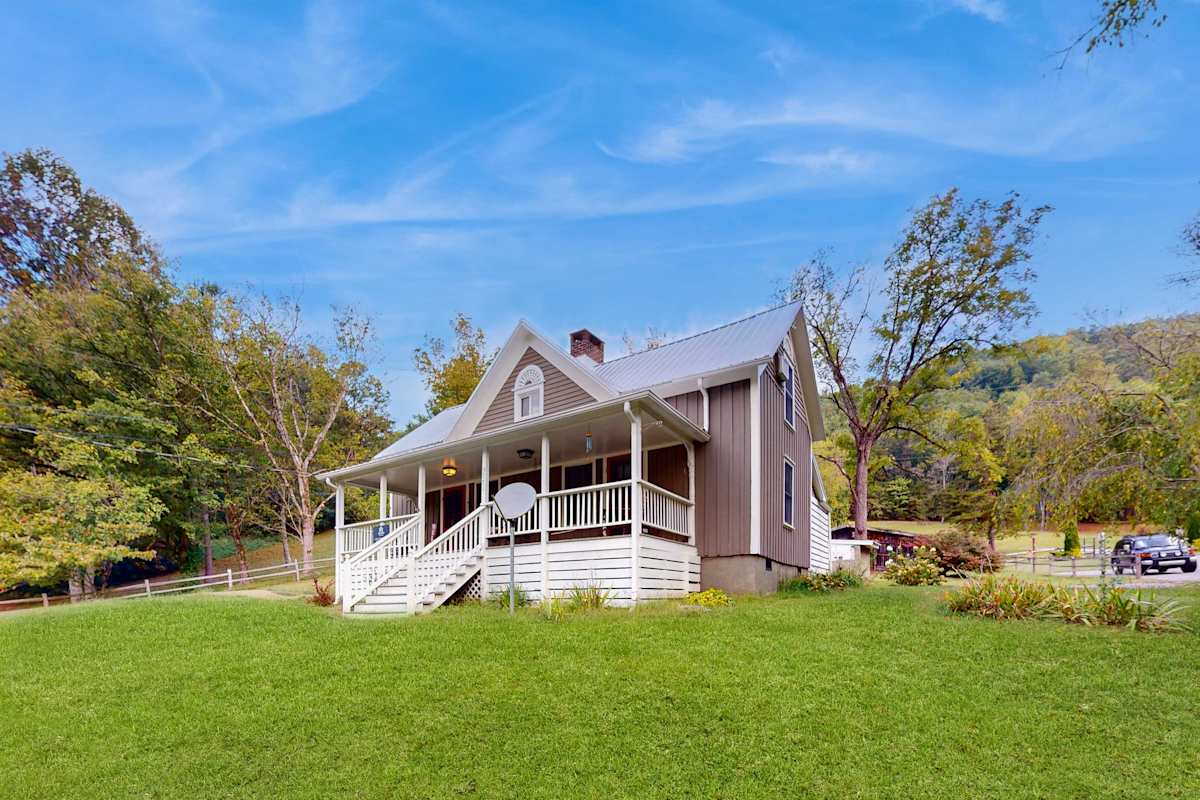 Julia’s Farmhouse photo 1