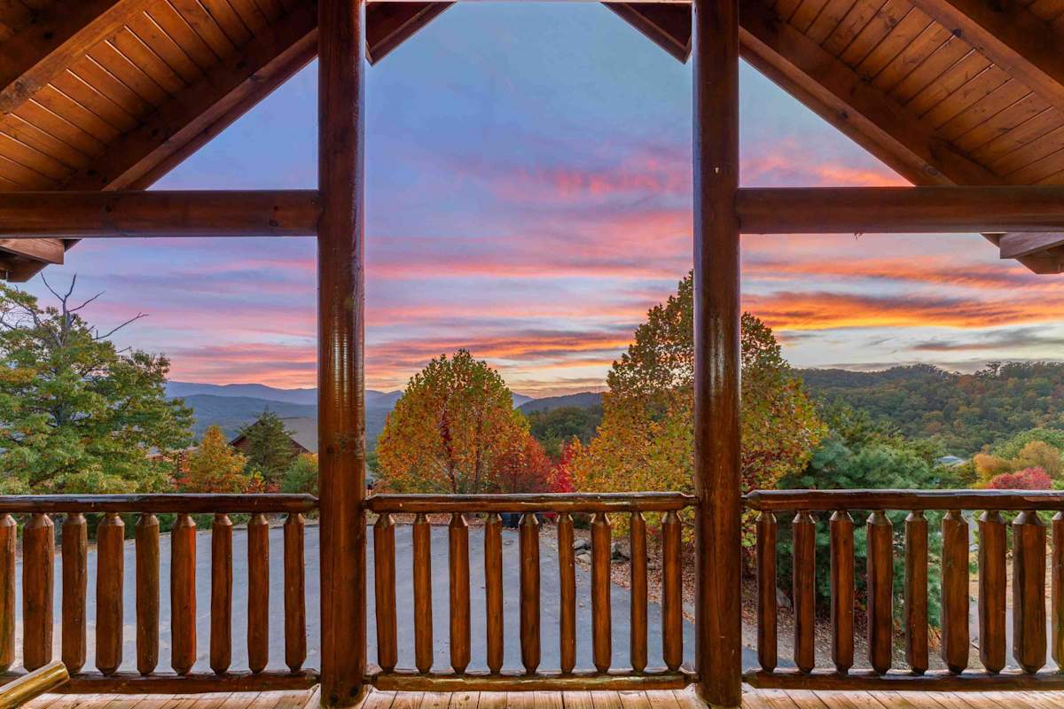 Legacy Mountain Resort – We’re on Top of the World photo 1