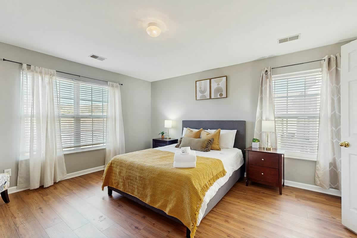 North Nashville Cozy photo 1