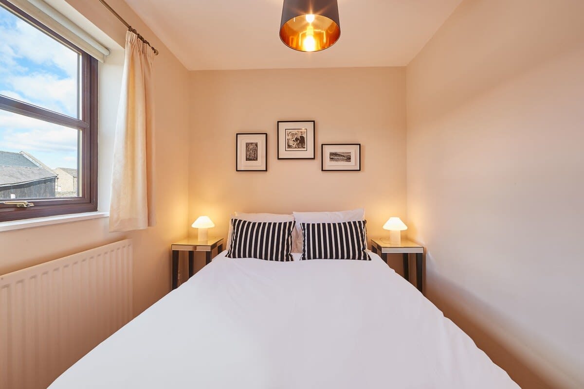 Wood Street Cottage – photo 13