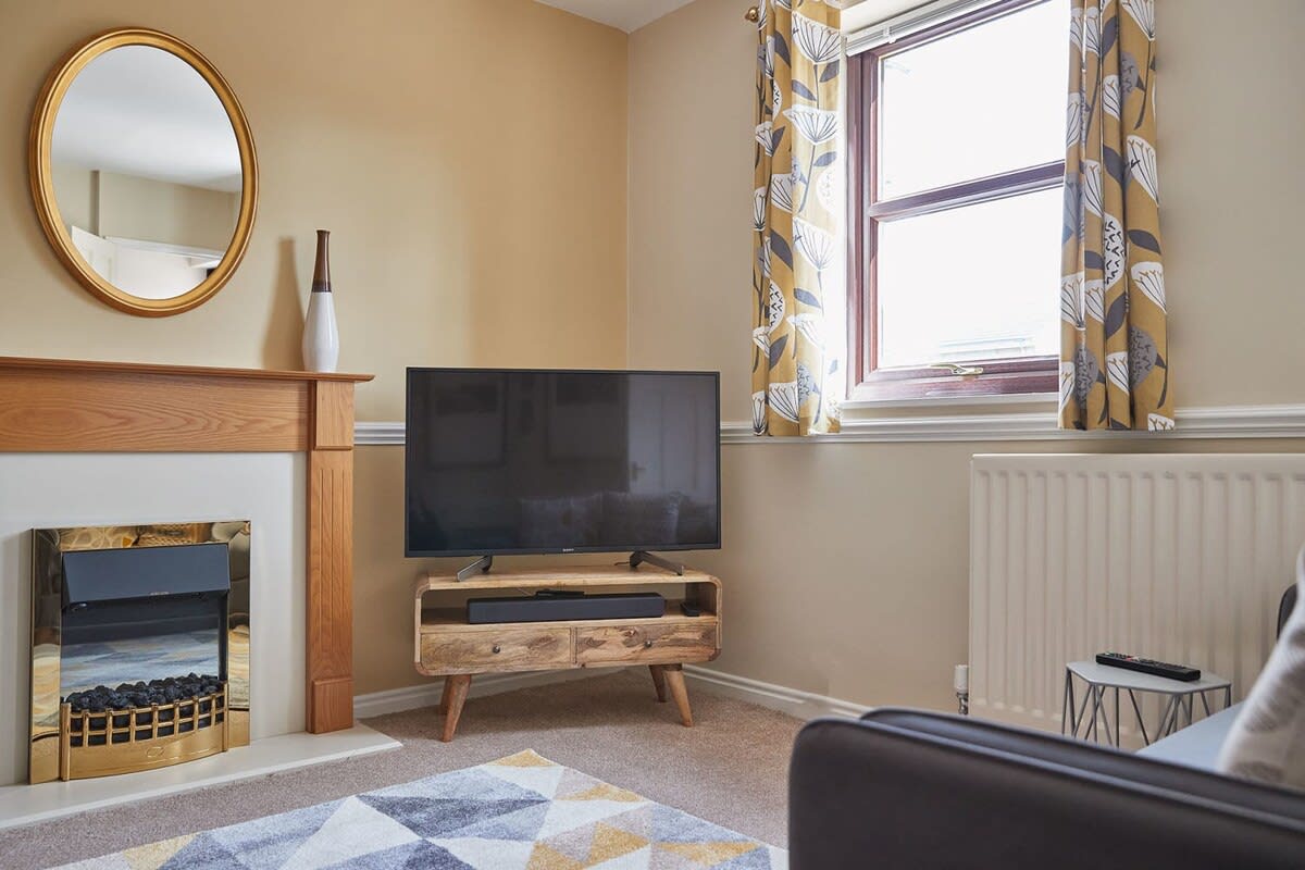Wood Street Cottage – photo 6