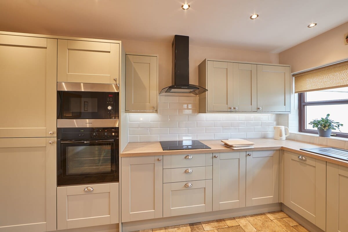 Wood Street Cottage – photo 10