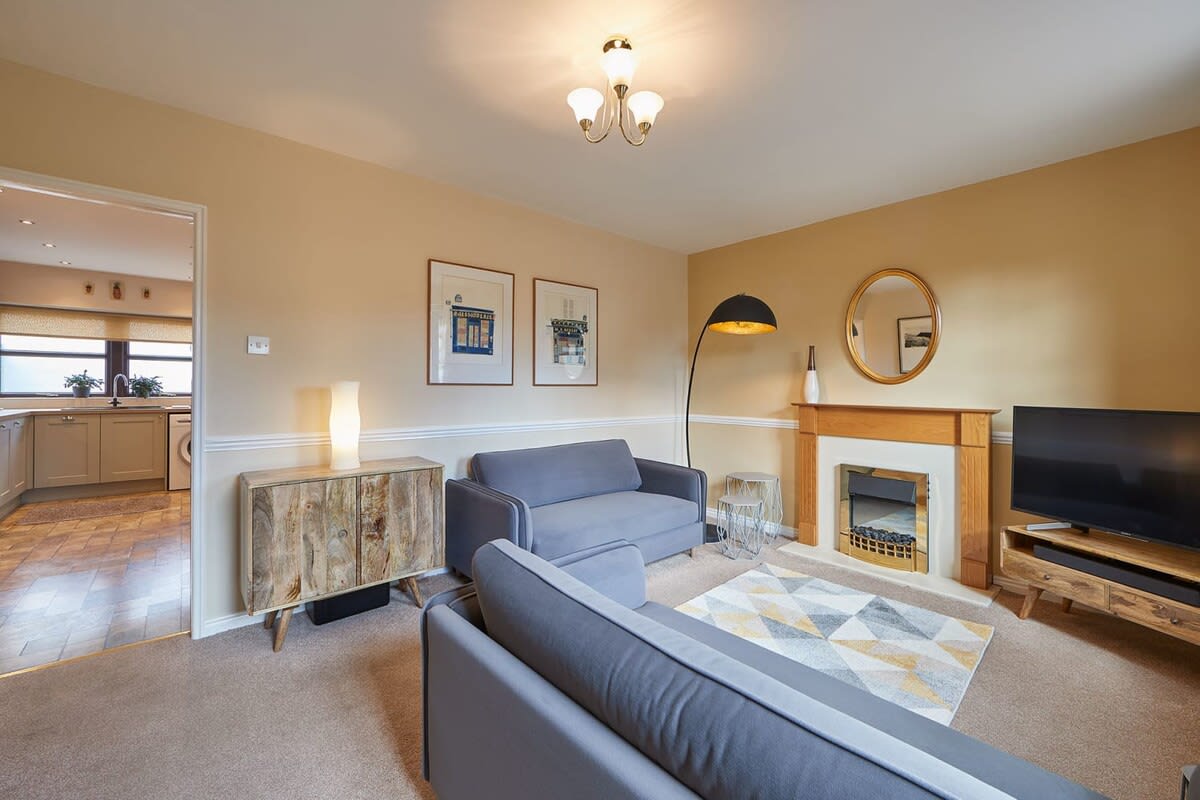 Wood Street Cottage – photo 5