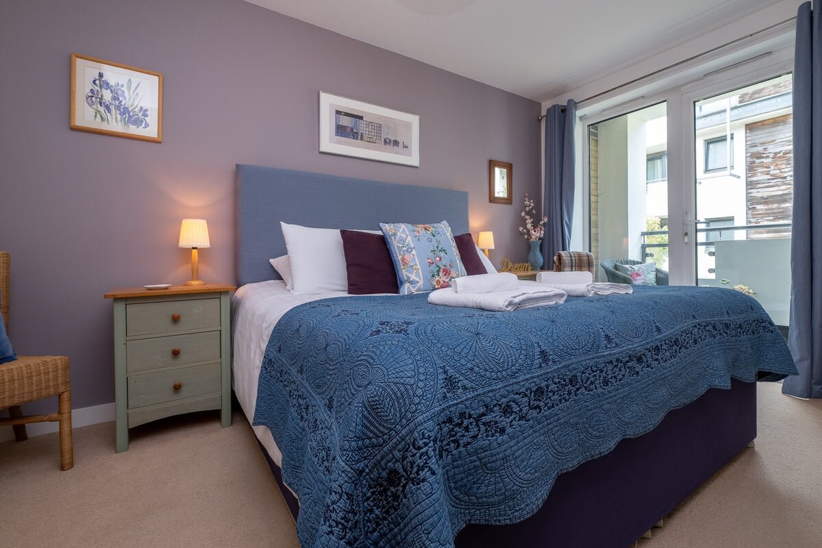Kingscote Townhouse – photo 14