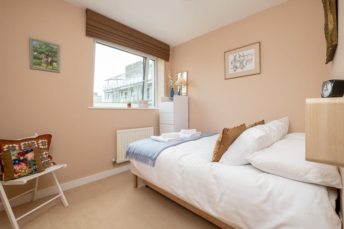 Kingscote Townhouse – photo 19