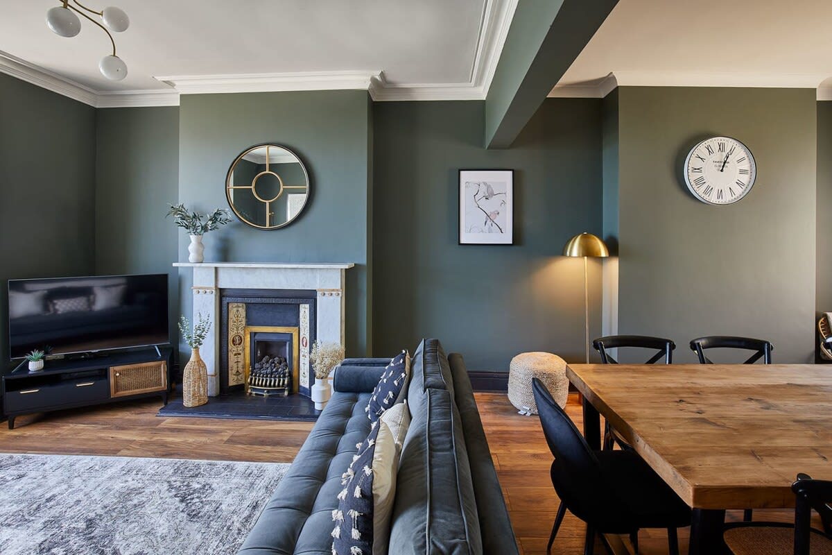 Raven House – photo 13