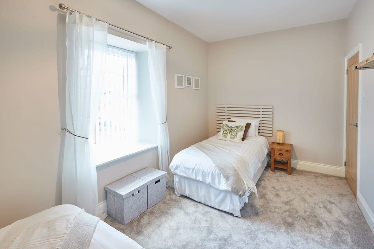 Sion Hall Cottage – photo 14