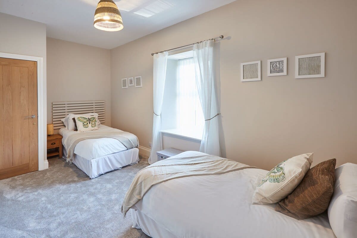 Sion Hall Cottage – photo 12