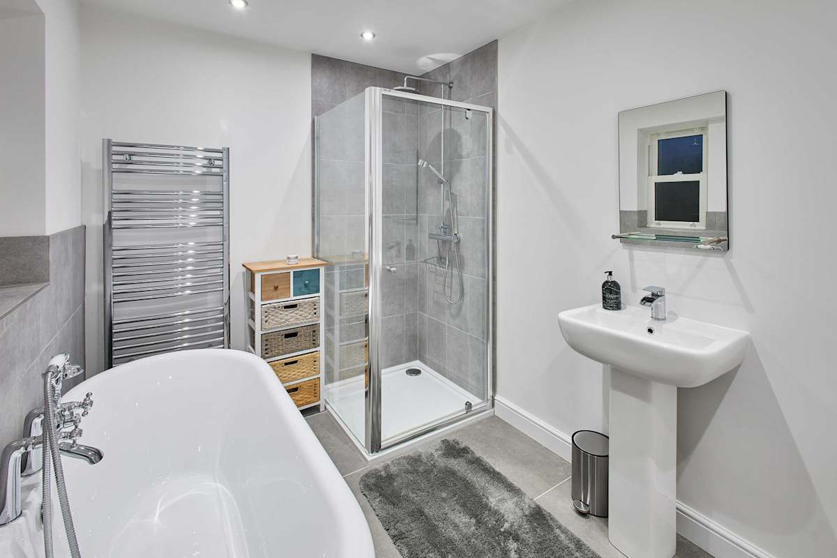 Blayshaw House – photo 16