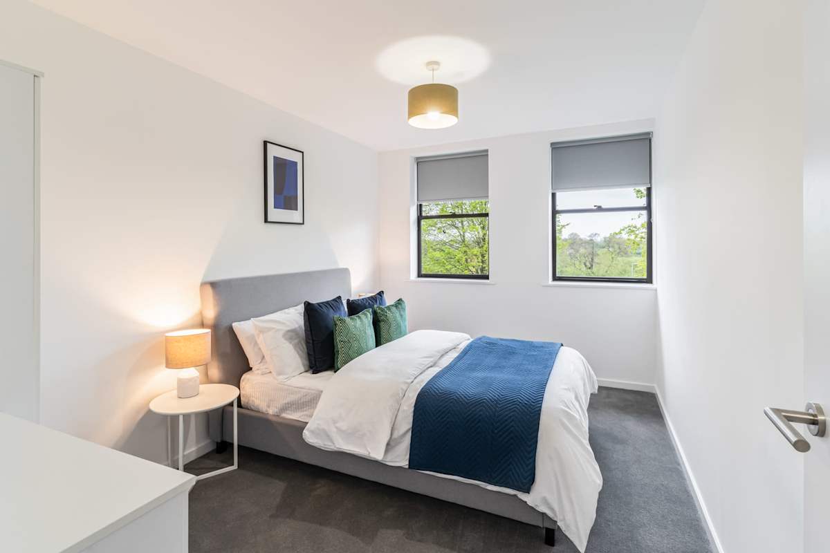 36 Waterside Place – photo 1