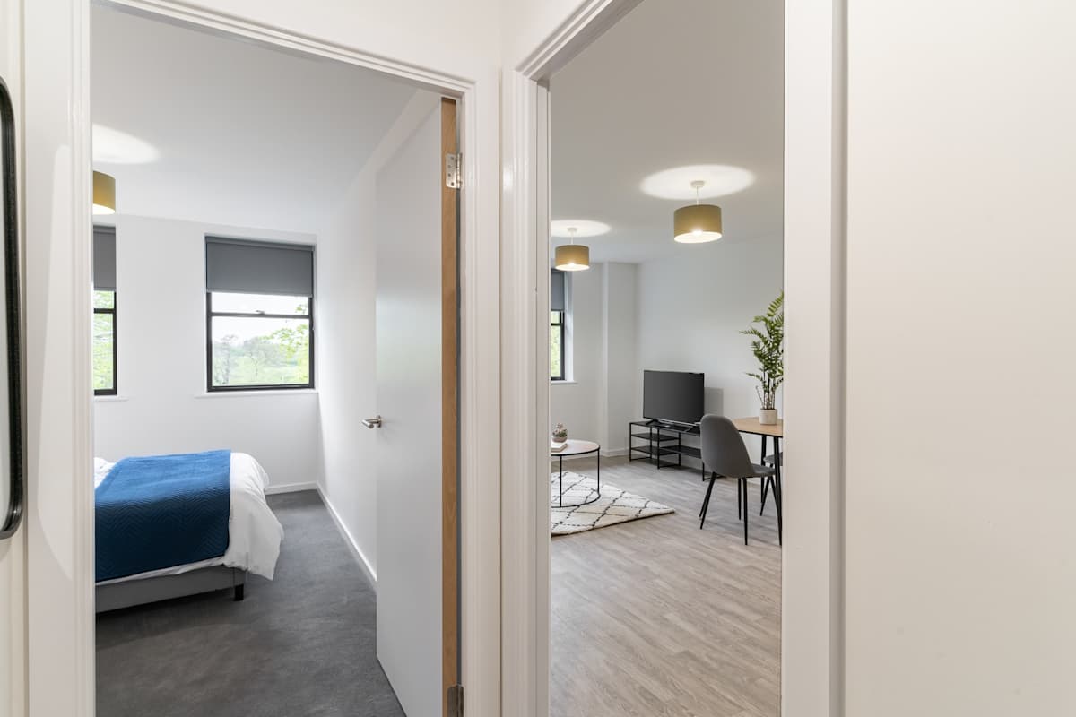 36 Waterside Place – photo 5