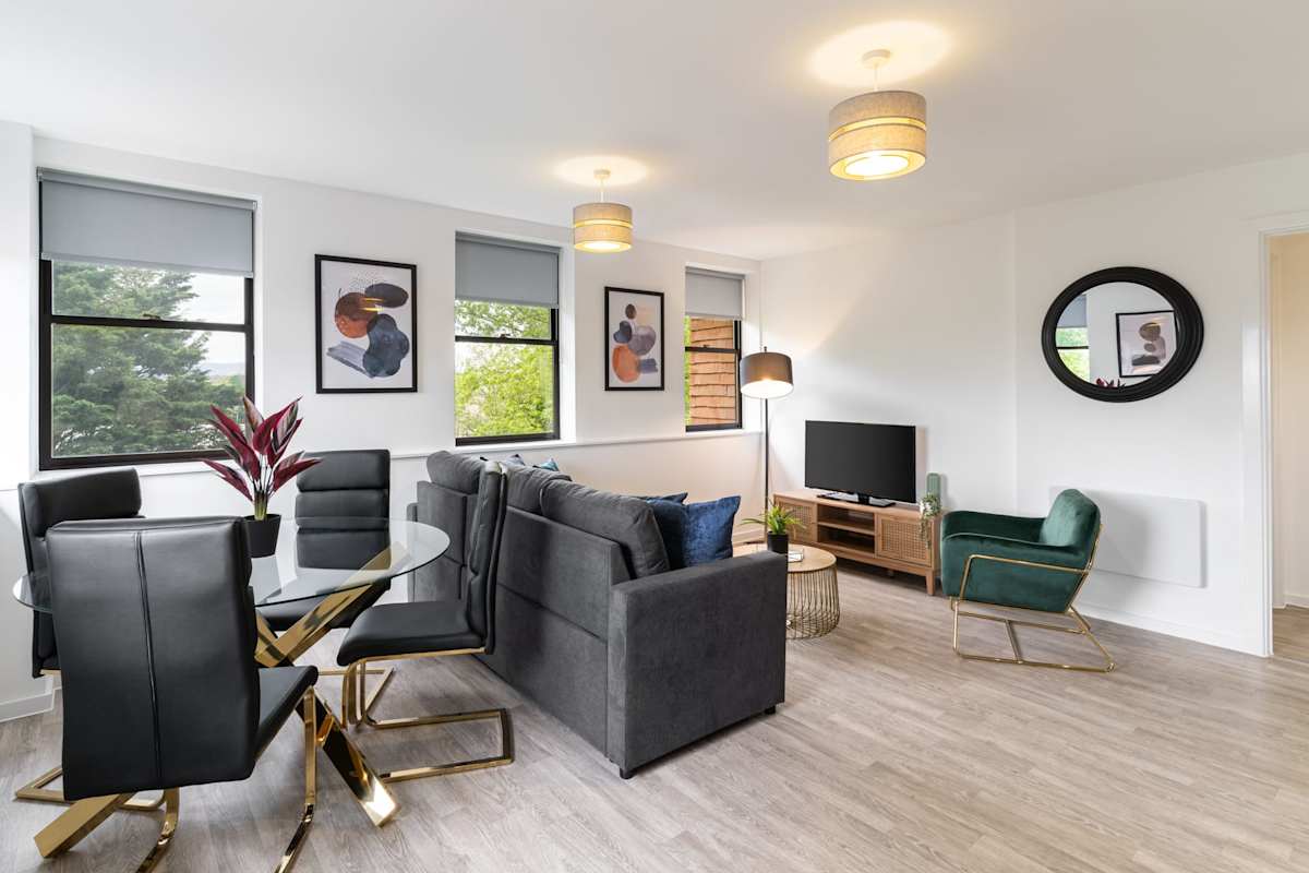 52 Waterside Place – photo 6