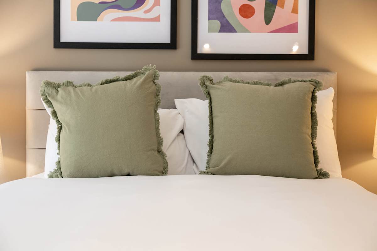 Richmond Place Apartment C – photo 13