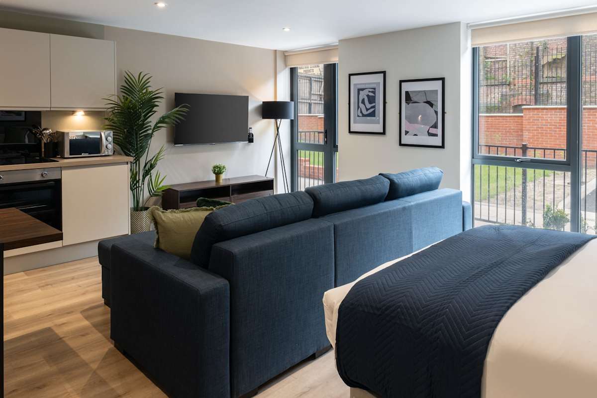 Richmond Place Apartment C – photo 10