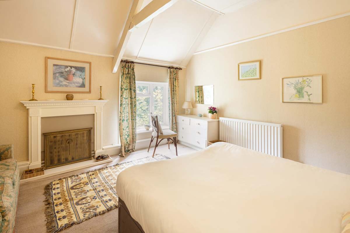 Upper Lodge – photo 13