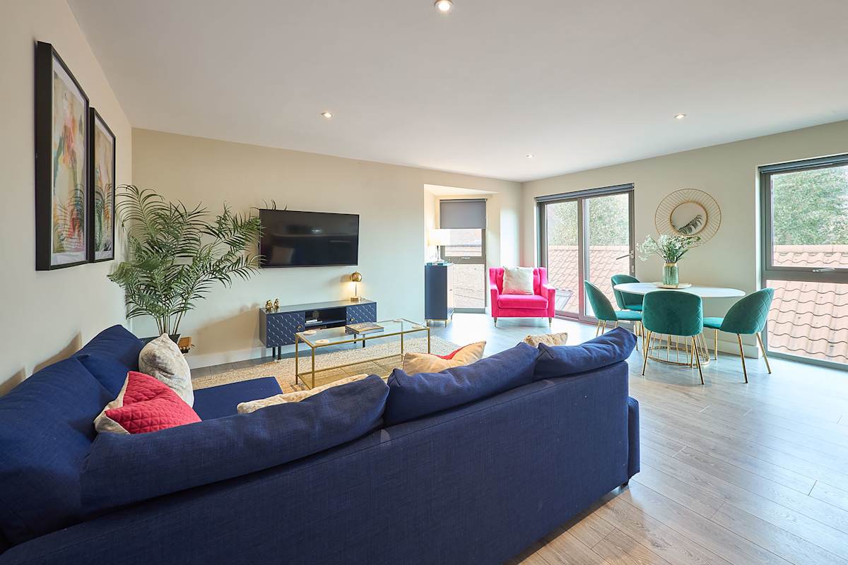 The Hideaway – photo 2