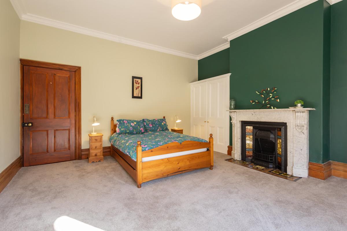 Chatsworth Townhouse II – photo 20