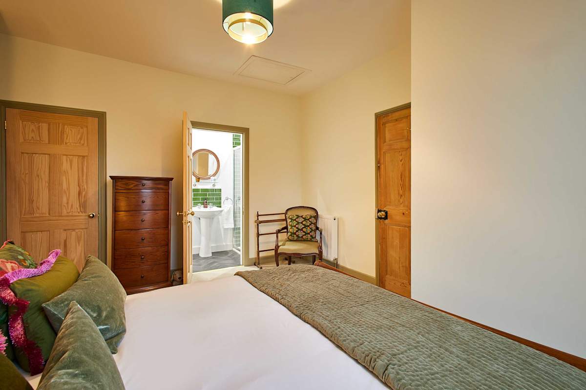 Temple Terrace – photo 18