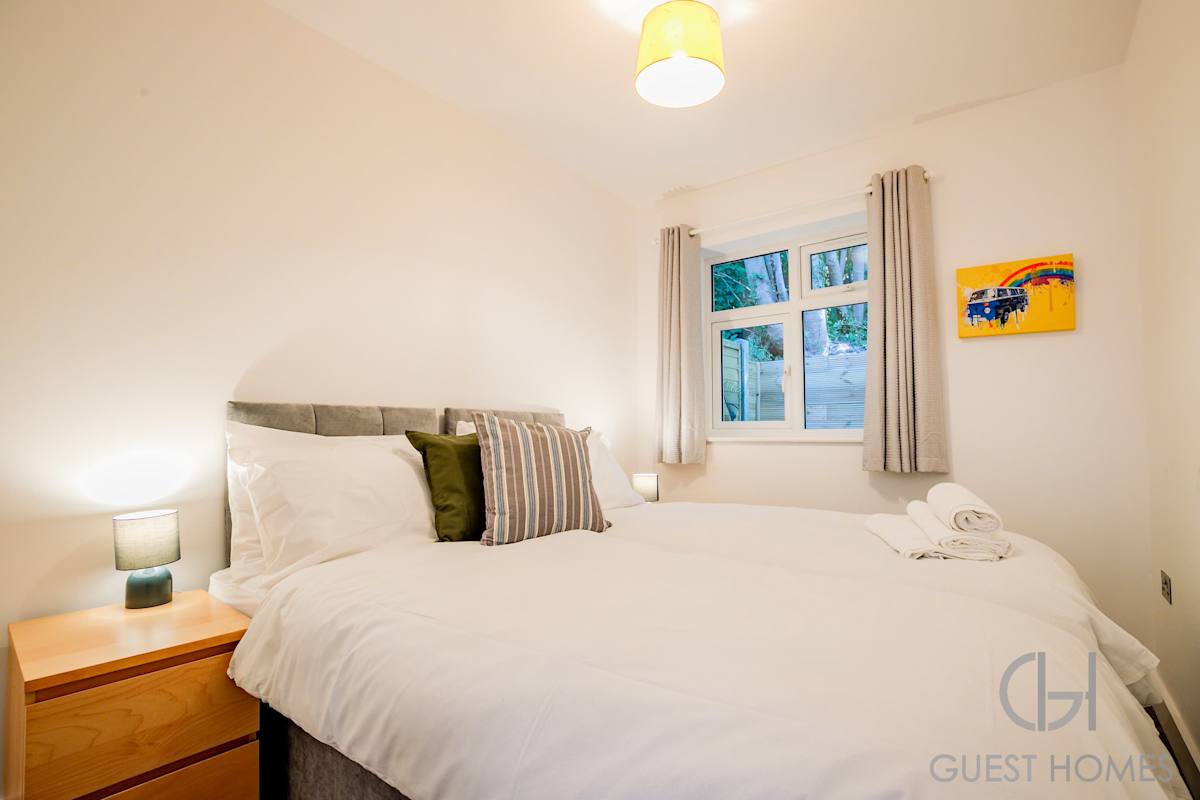 Croydon Road Abode – photo 12