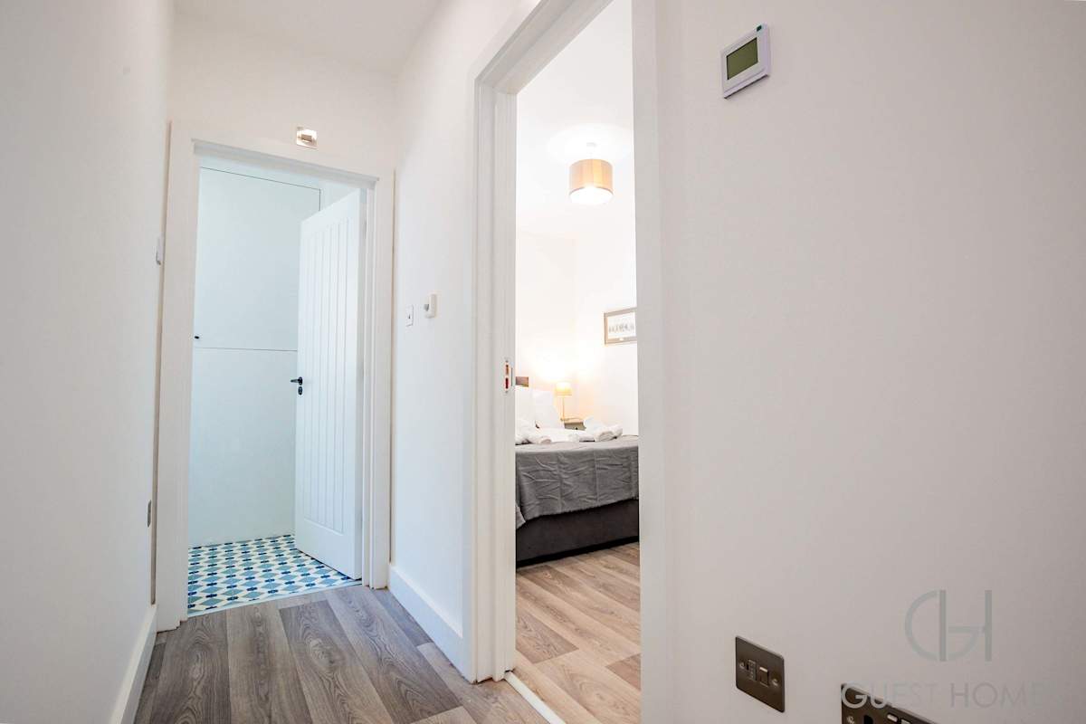 Croydon Road Dwelling – photo 14