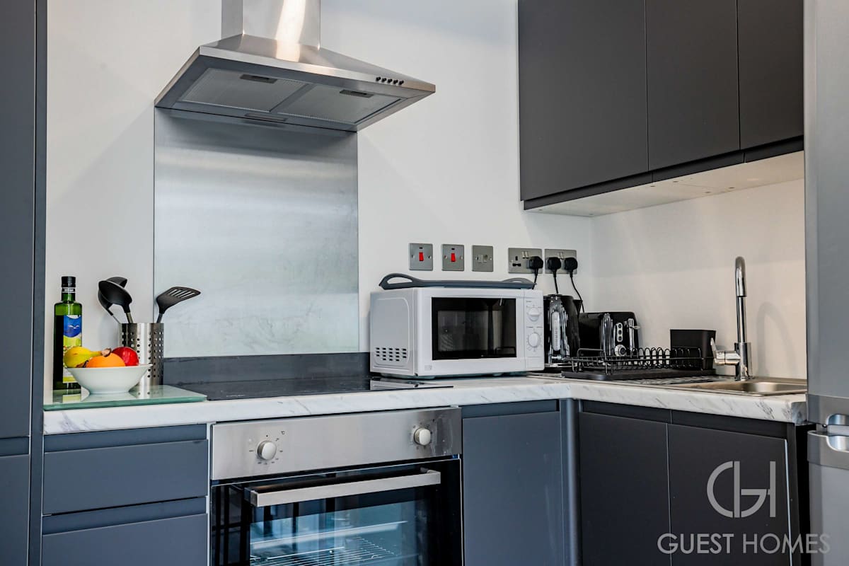 Croydon Road Dwelling – photo 5
