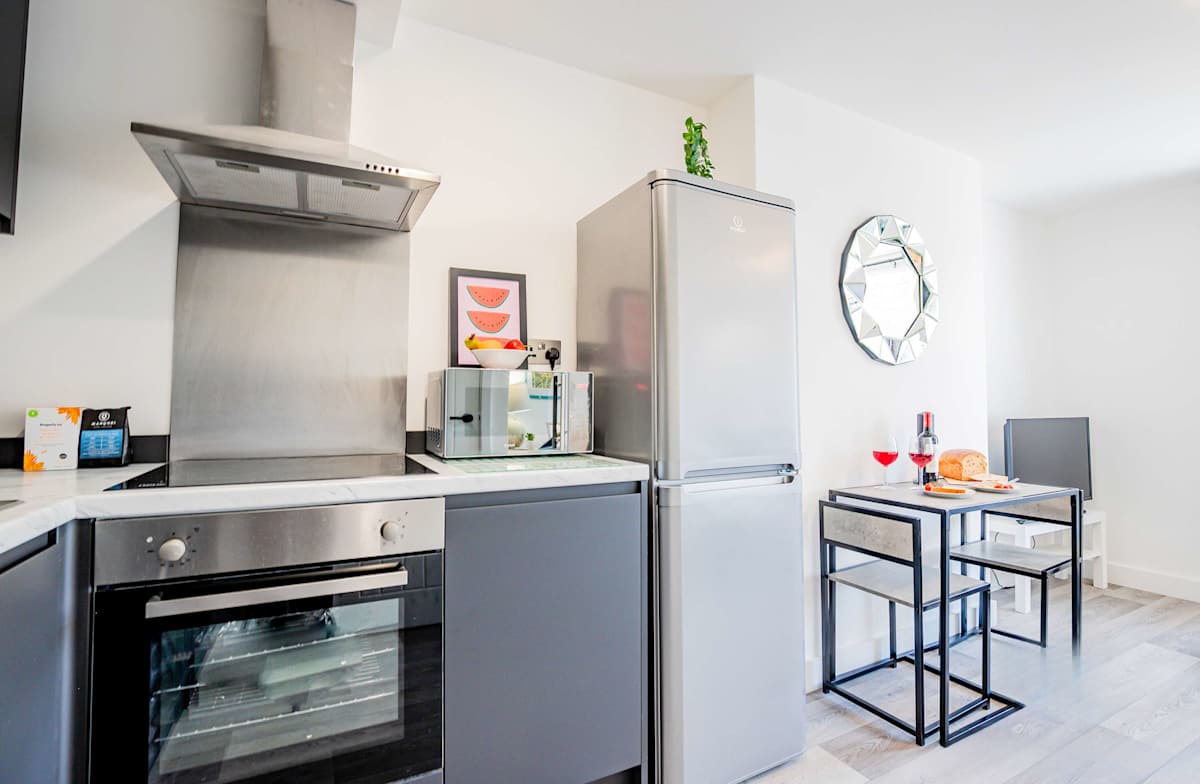 Croydon Road Apartment – photo 19