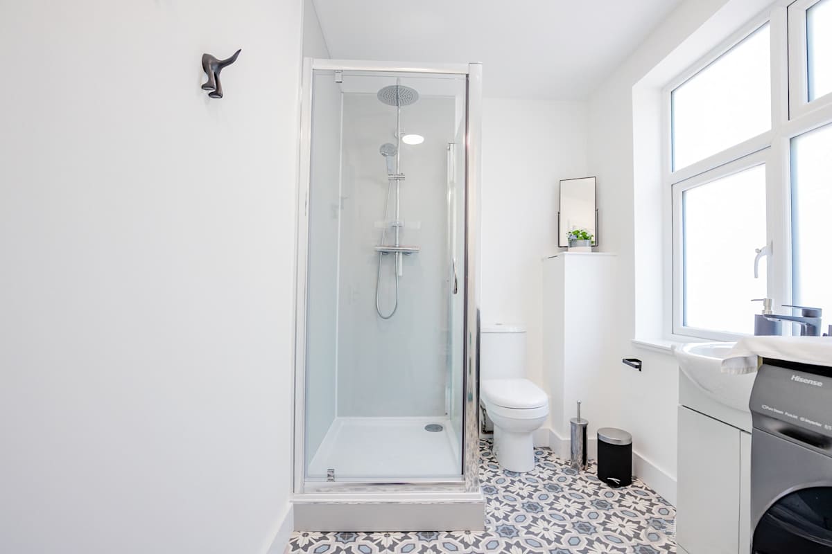 Croydon Road Apartment – photo 7