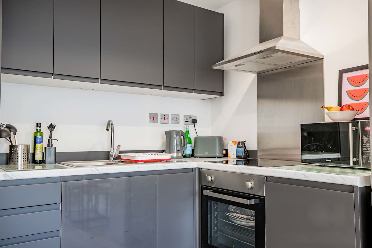 Croydon Road Apartment – photo 4
