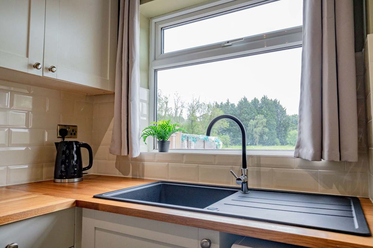 Mayfield House – photo 11