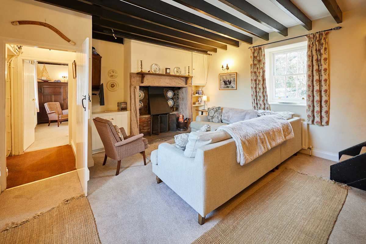 Newton Cottage – photo 6